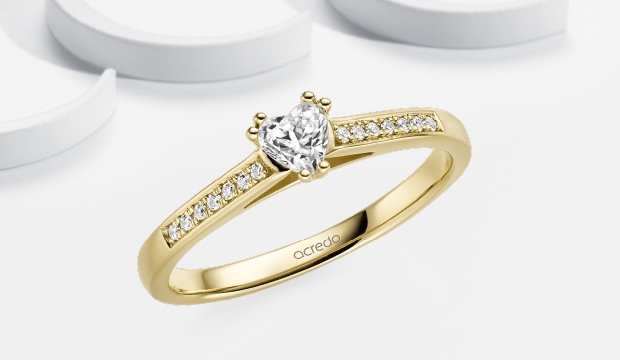 Anillos de compromiso con corazón | acredo