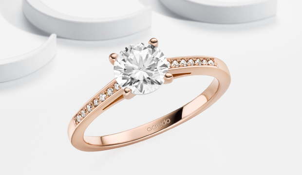 Anillos de compromiso de oro rosa