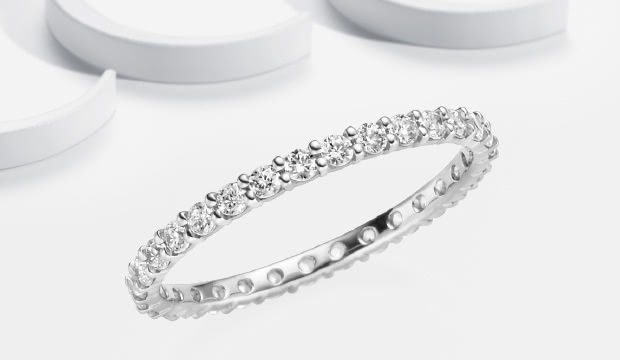 Anillos de memorias totalmente colocados | acredo